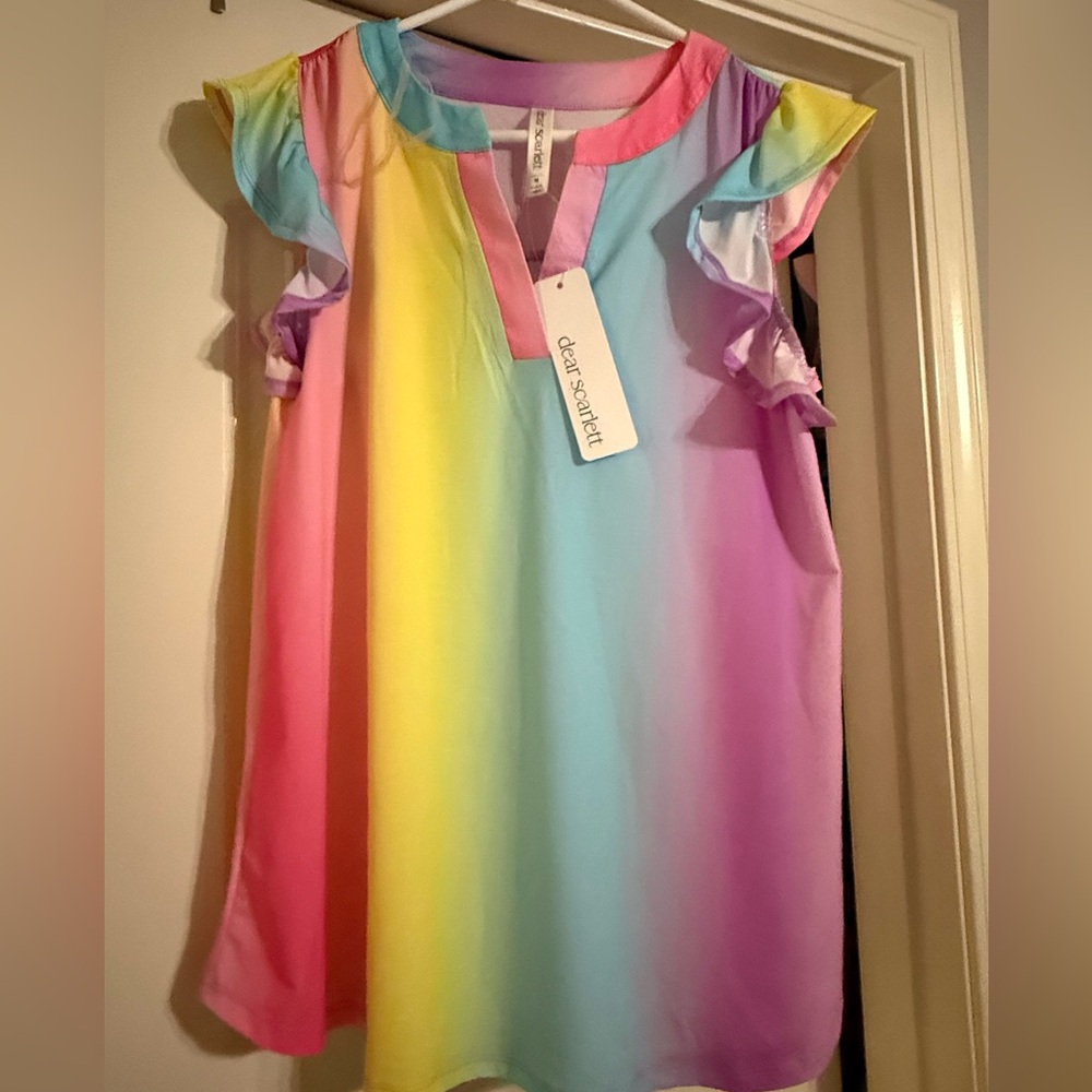 Dear Scarlett Multicolor Gradient Flutter Sleeve Top NWT Medium